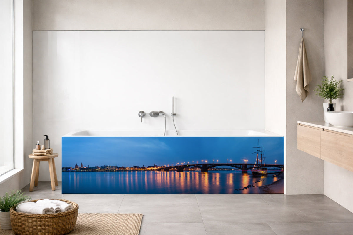 Badewannenverkleidung