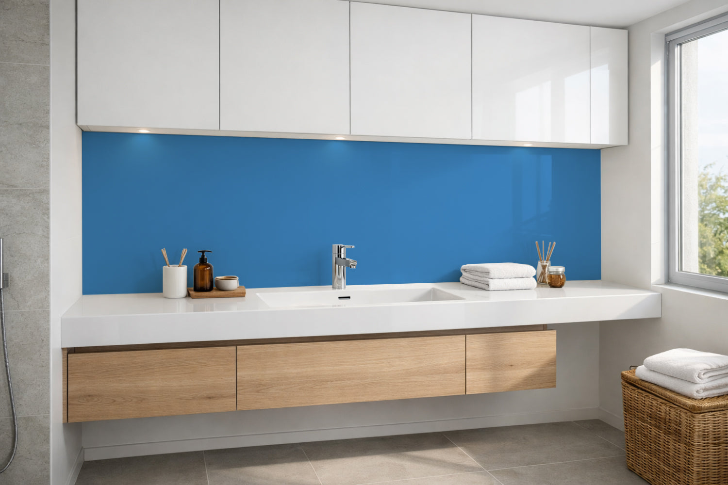 Waschbeckenrückwand Einfarbig RAL 5015 Himmelblau