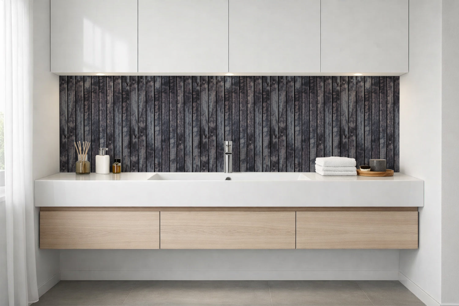 Waschbeckenrückwand Holzoptik