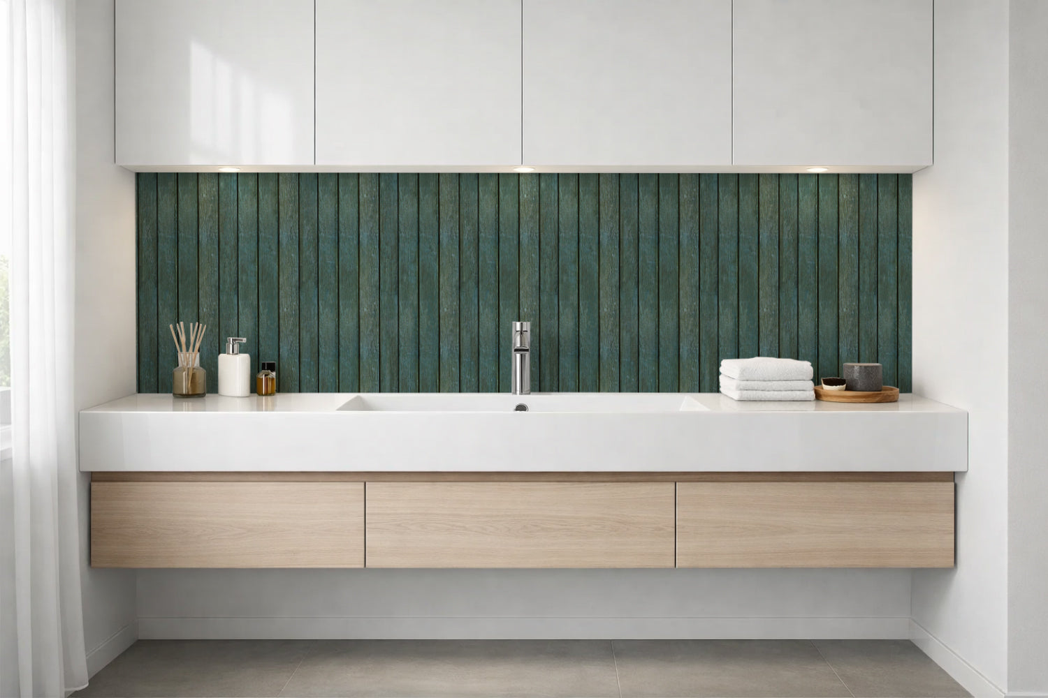 Waschbeckenrückwand Holzoptik